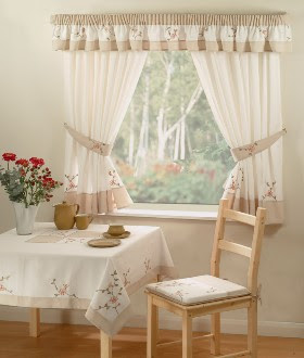 Kitchen Design Virtual on Do You Start And How Do You Choose Kitchen Curtains For Your Kitchen