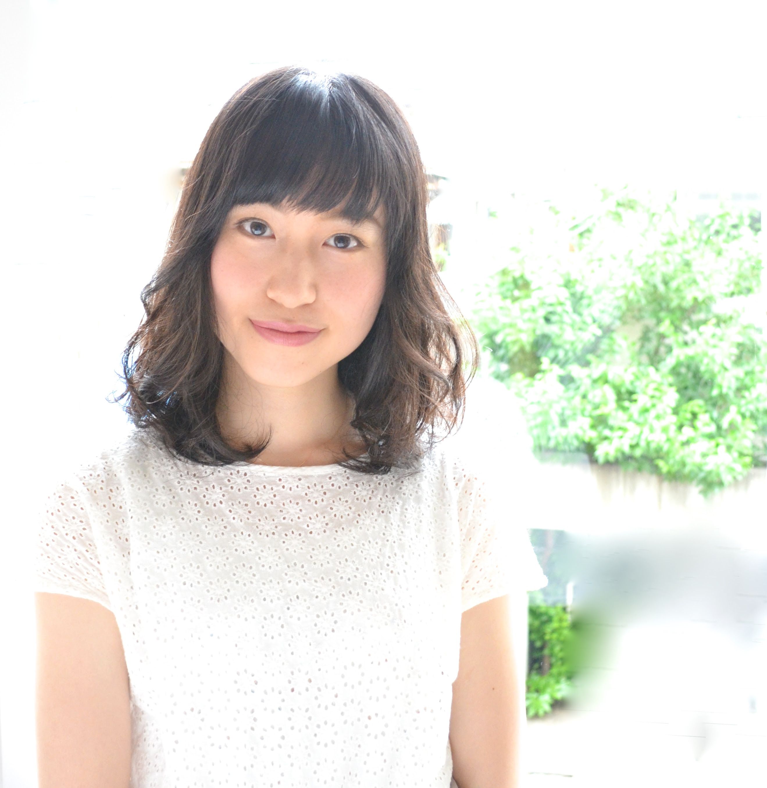 夏ミディアムヘアスタイル撮影しました Homely Homely