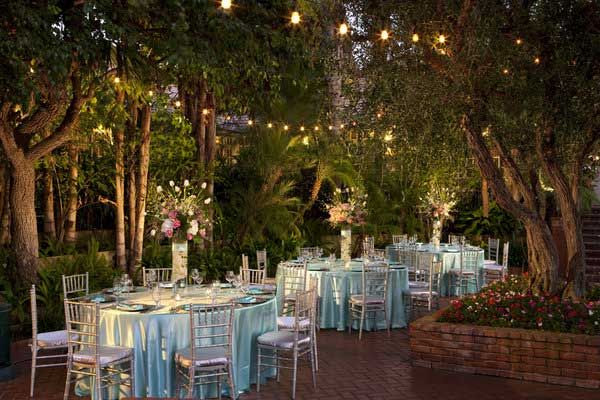 Back Yard Wedding Decoration Idea Back Yard Wedding Decoration Idea