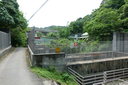 台北捷運棕線 福州山隧道緊急出口