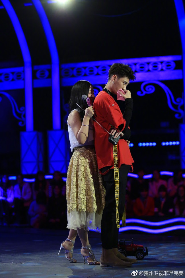 Dương Kiến Bang Phi thường hoàn mỹ phũ cô gái xinh đẹp: Thực ra em đâu yêu anh! - Ảnh 1.