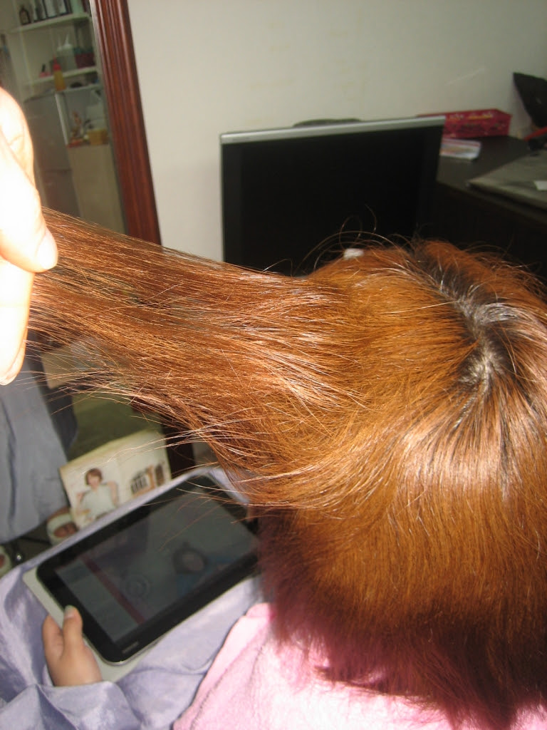 正しい髪の量の減らし方 ボリュームは髪の量を減らしても広がります 奈良市 学園前 美容室 ガロピーヌ エ ガロパンのブログ