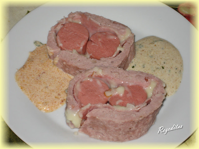 ROLLO DE CARNE PPAVO/POLLO AL MICRO