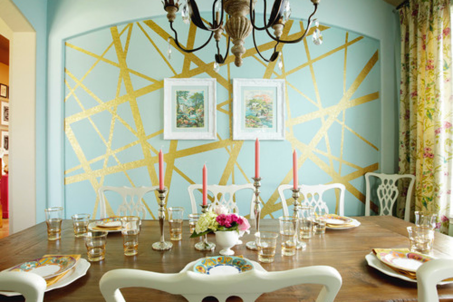 8 Incredible Interior Paint Ideas From Real Homes That Turn A Wall Into A Masterpiece (PHOTOS ...