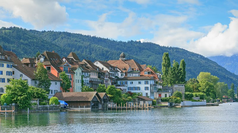 Swiss Crypto Hub to Create Digital Identities for Its Citizens on the Ethereum Blockchain