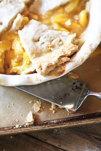 messy peach pie