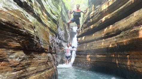 curug putri carita banten   berkunjung hub