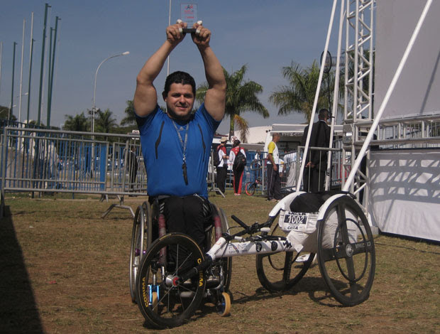 Aranha maratona são paulo (Foto: Lucas Loos/Globoesporte.com)