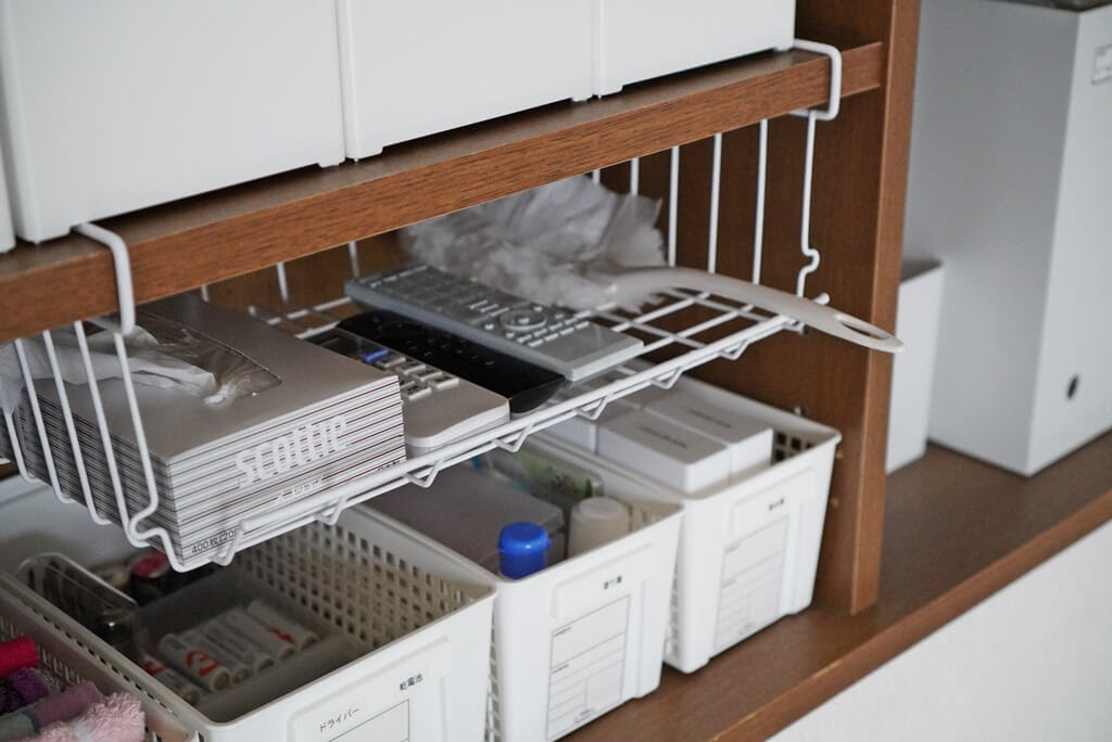 スリーコインズ人気no1 ワイヤー収納ラックの使い方と活用アイデア14選 100均 無印良品マニアの片付け収納ブログ