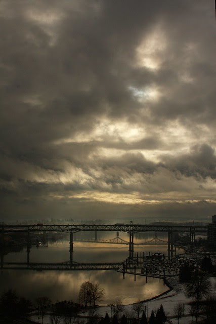 willamette river, december '09