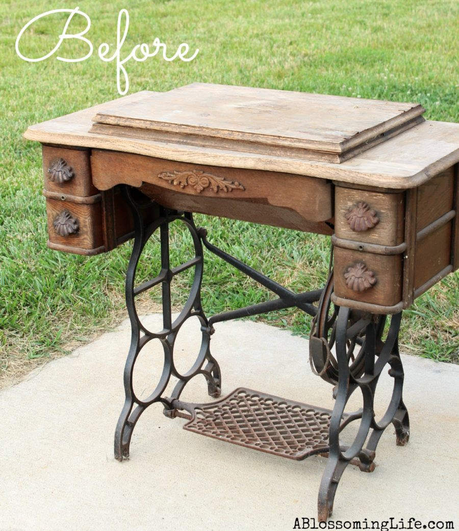 DIY Old Sewing Machine Redo to Nightstand!