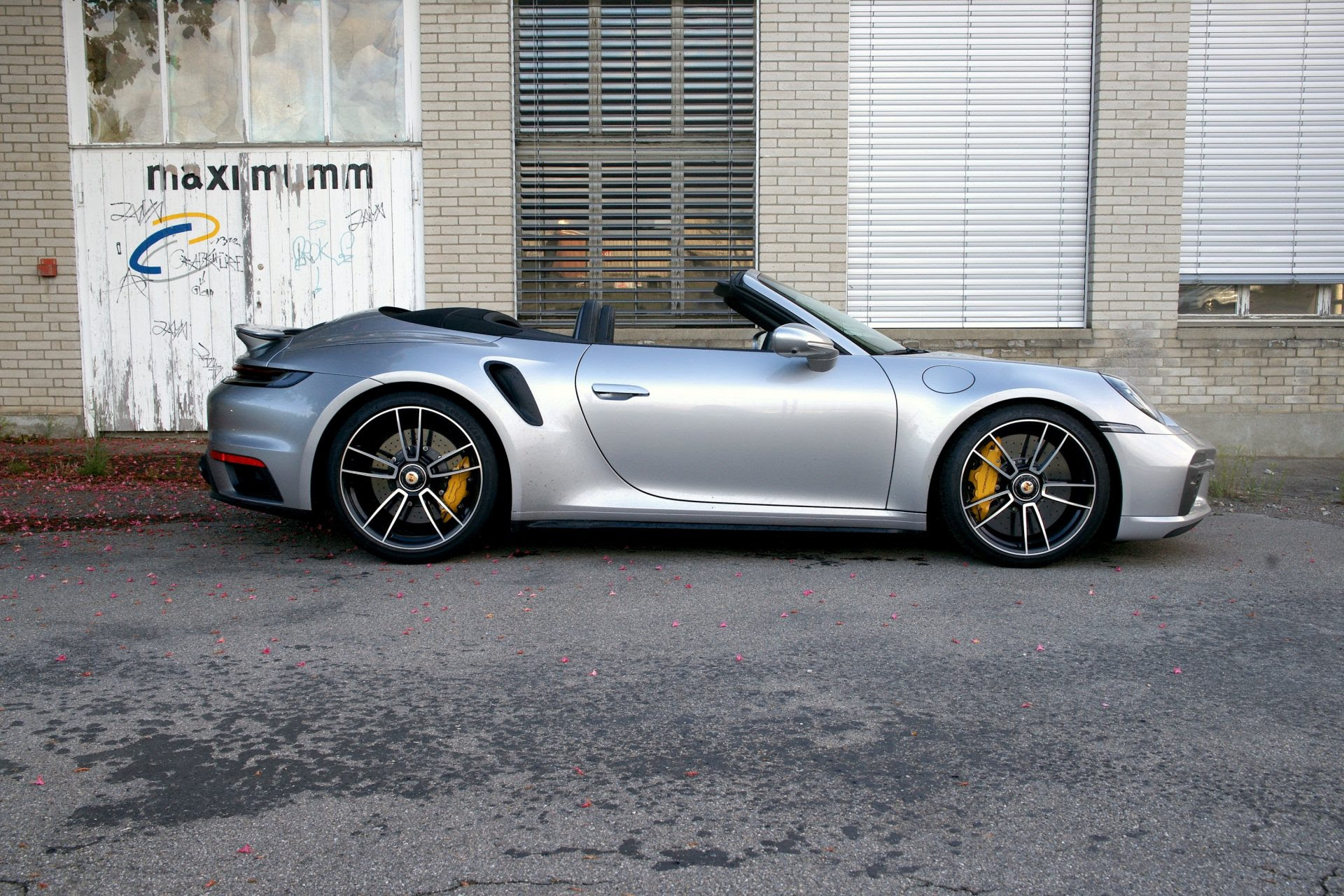 Fahrbericht Porsche 911 Turbo S Cabrio | radicalmag
