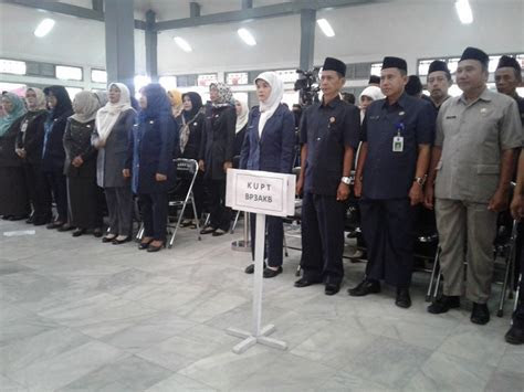 delapan ratus lebih pejabat eselon iv pemkab pandeglang