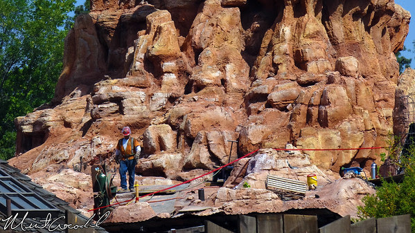 Disneyland, Big Thunder Mountain Railroad, Refurb, Refurbishment