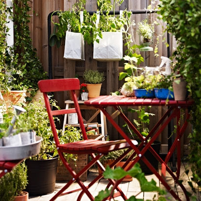 Small Garden Ideas | Garden Decorating Ideas - Red Online