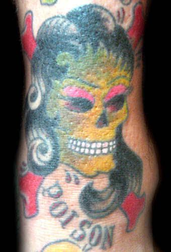 Tatuaje Poison Pupa Tattoo Granada. Pupa Tattoo Art Gallery