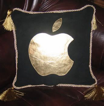 iPhone apple