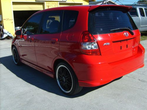 Purchase new 2007 honda fit color red in Lake Mary, Florida, United