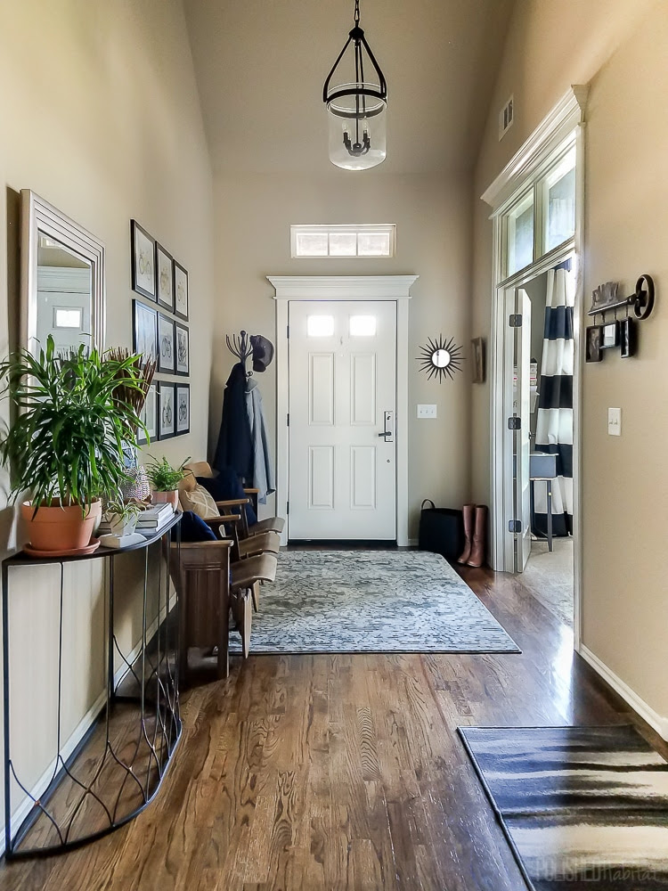 25 Real life Mudroom and Entryway Decorating Ideas by 25 Real life Mudroom and Entryway Decorating Ideas by