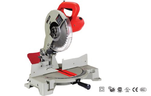 690S Compound Miter Saw