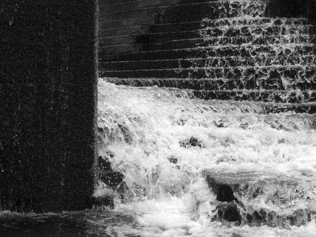 Lovejoy Fountain Plaza, August '06