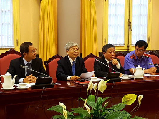 Chính thức lùi thi hành Bộ luật Hình sự 2015 để sửa lỗi - 1