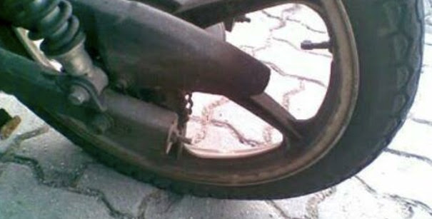 Pekerja Tipu Majikan Hantar Gambar Google Tayar Pancit, Tindakan 'Kejam' Majikan Ini Amat Mengejutkan