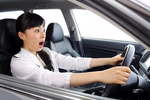 運転中、何横入りされて