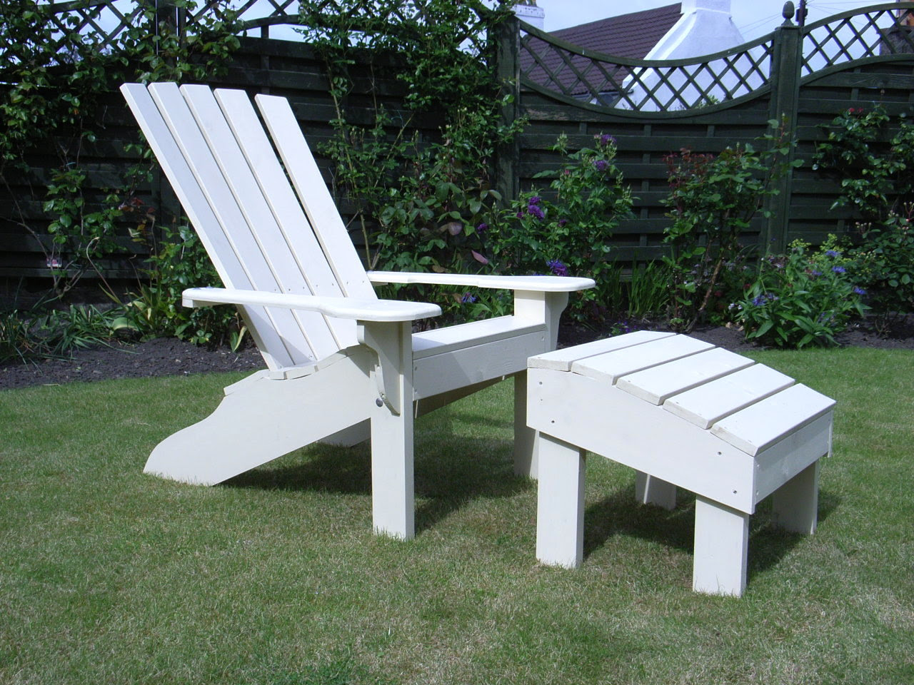 The Westport Garden Footstool – Sunshine Chairs