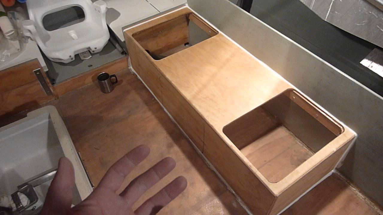 1976 Starcraft Islander - Deck/Seat Box/Bulkhead/Structure 