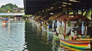 Wisata Floating Market Lembang Yang Keren Abis !