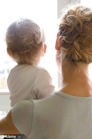 Aging: Women aged 40 to 42 typically has a low chance of becoming pregnant with IVF and is unlikely to conceive naturally. (Posed by models)