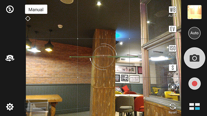 Manual camera mode
