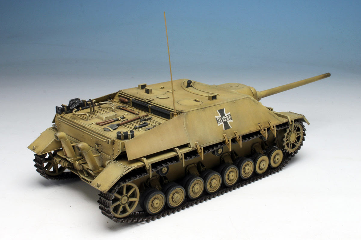プラッツ ガールズ パンツァー 1 35 号駆逐戦車 70 V ラング 黒森峰
