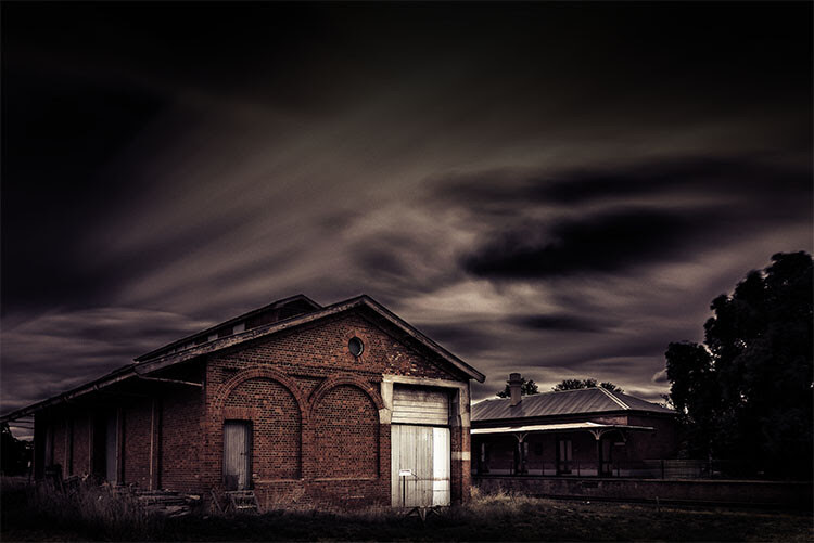 leannecole-winter-photography-newstead-railwayshed