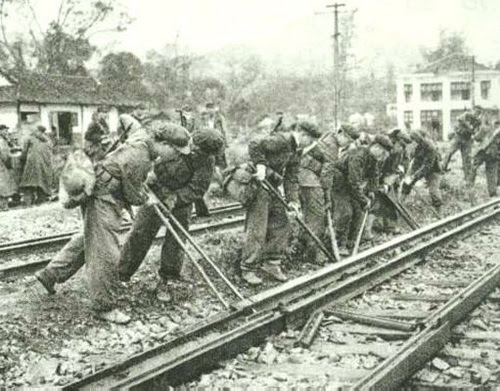 Hình ảnh quân dân Việt Nam trong chiến tranh Biên Giới 1975