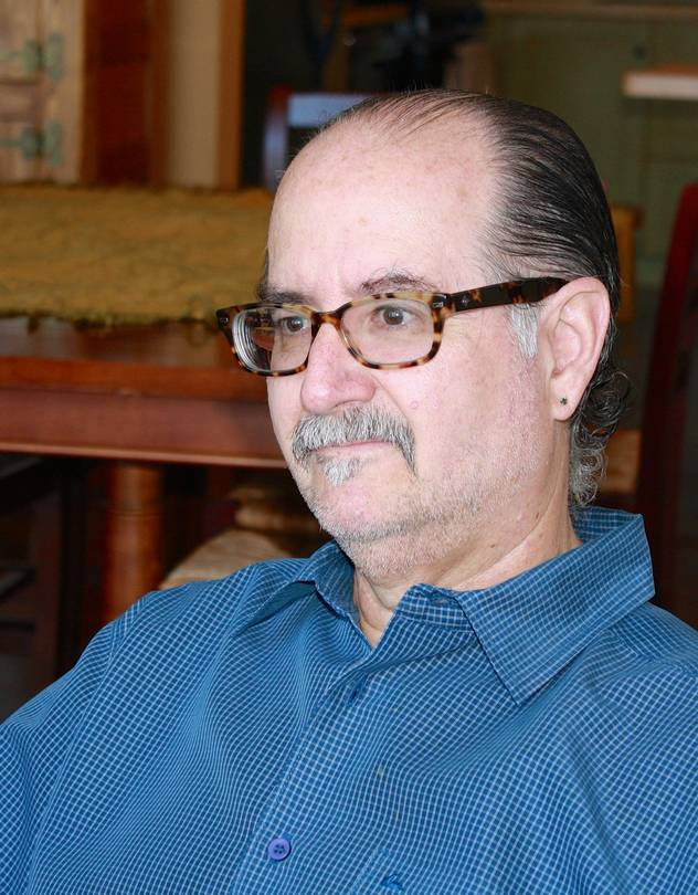 Three times a day, Steven DeMello, a retired health-care executive who has Parkinson’s disease, uses an app on his iPhone to perform four tests that record results and provide feedback to researchers—and to him.