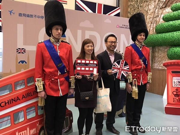 ▲華航開航倫敦,首航班機旅客全滿。(圖/記者賴文萱攝)