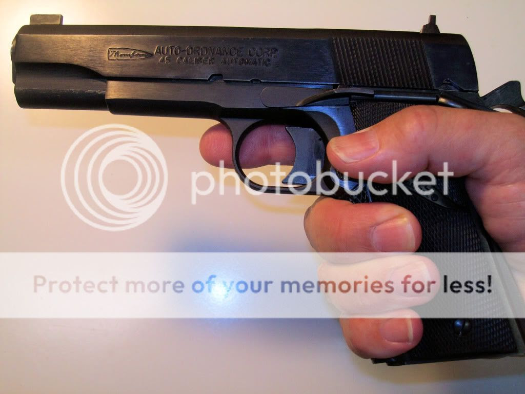 Thompson_AO_in_hand