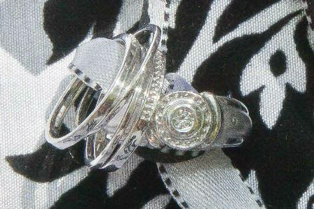 White gold wedding ring Including 4 bands for Sale in White gold wedding ring Including 4 bands for Sale in