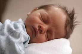 Le Reflux Gastro Oesophagien Ou Le Parcours Du Combattant Des Jeunes Mamans Nous Et Les Minibouts