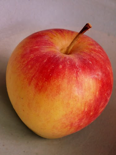Apple of thanksgiving (two)