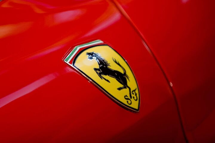ferrari badge