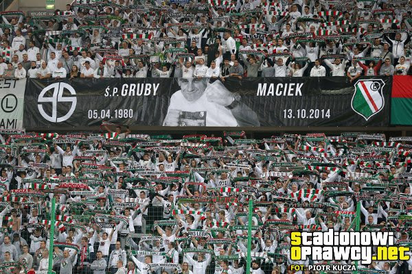 Legia Warszawa - Lechia Gdańsk 17.10.2014 — Stadionowi Oprawcy