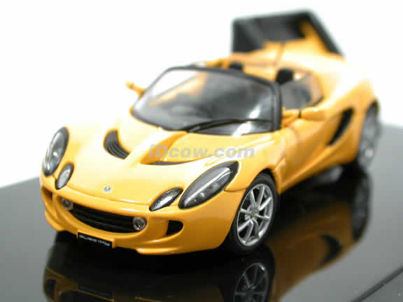 Lotus Elise 111s Pictures Gallery