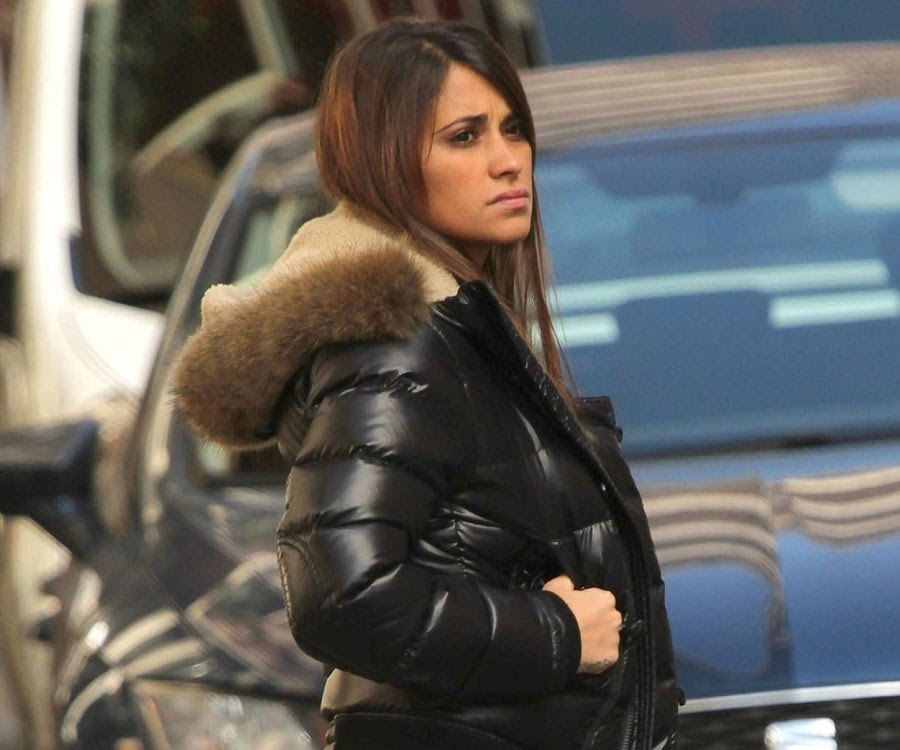 Antonella Roccuzzo Biography - Facts, Childhood, Family ...