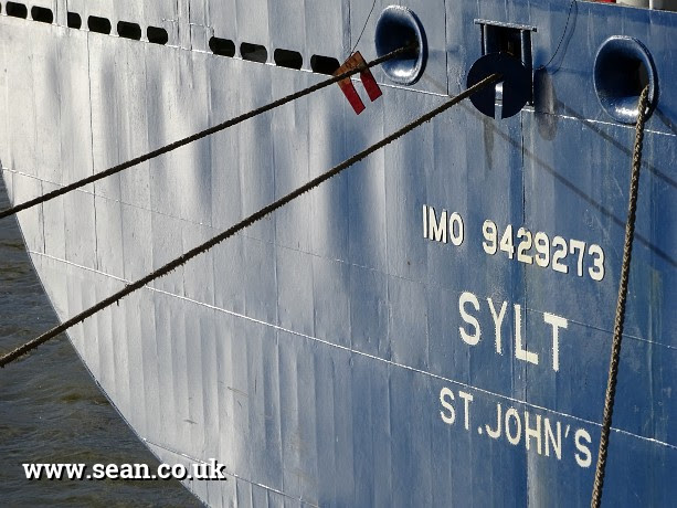 Photo of a ship in Antwerp