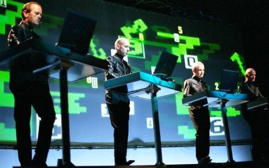 Morre o fundador e ex-baterista do Kraftwerk