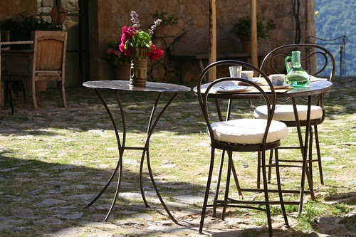 BREAKFAST TABLE CHAIR - TABLE CHAIR - BAKER DINING TABLE