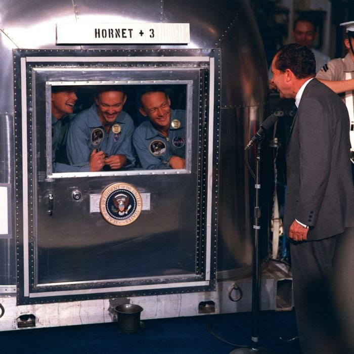 Apollo 11 and the Moon Landing (87 pics) Apollo 11 and the Moon Landing (87 pics)